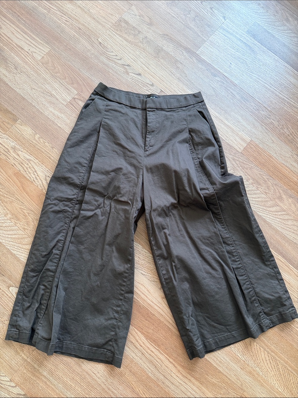 Uniqlo :C brown pants